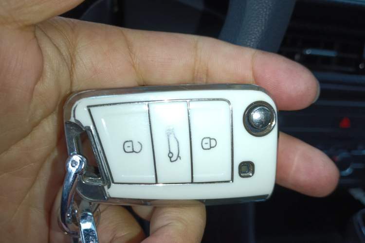 Used Volkswagen T-Cross 2021 1.5L Automatic Comfort Edition Vehicle Key