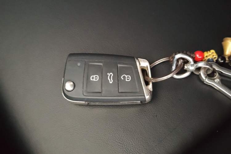 Used Volkswagen T-Cross 2021 1.5L Automatic Fashion Edition Vehicle Key