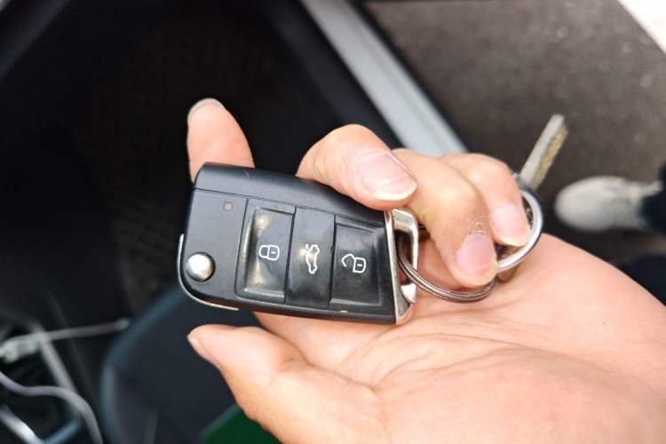 Used Volkswagen T-Cross 2021 1.5L Automatic Comfort Edition Vehicle Key