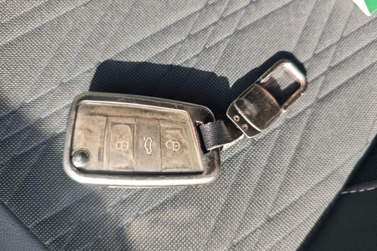Used Volkswagen T-Cross 2021 1.5L Automatic Comfort Edition Vehicle Key