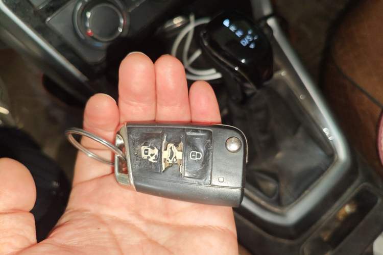 Used Volkswagen T-Cross 2021 280TSI DSG Comfort Edition Vehicle Key