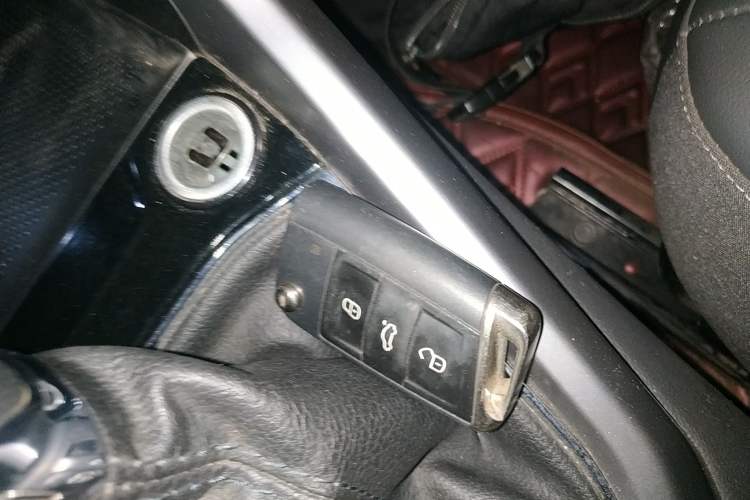 Used Volkswagen T-Cross 2021 1.5L Automatic Comfort Edition Vehicle Key