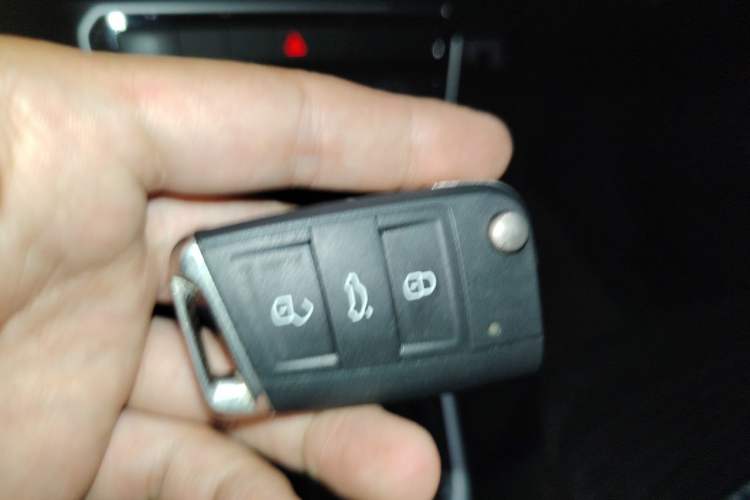 Used Volkswagen T-Cross 2021 280TSI DSG Comfort Edition Vehicle Key