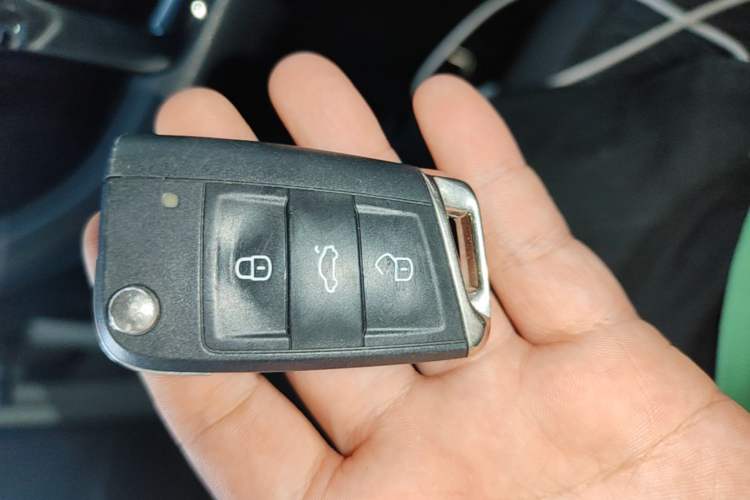 Used Volkswagen T-Cross 2021 280TSI DSG Comfort Edition Vehicle Key