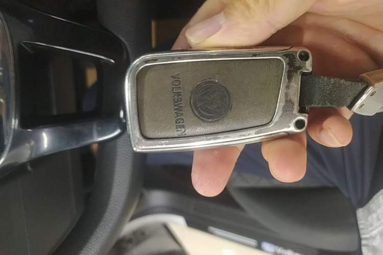 Used Volkswagen T-Cross 2021 1.5L Automatic Fashion Edition Vehicle Key