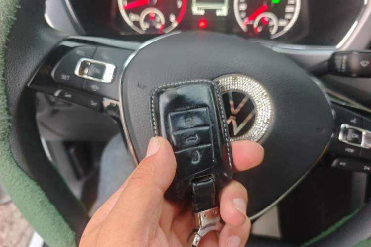 Used Volkswagen T-Cross 2021 1.5L Automatic Comfort Edition Vehicle Key