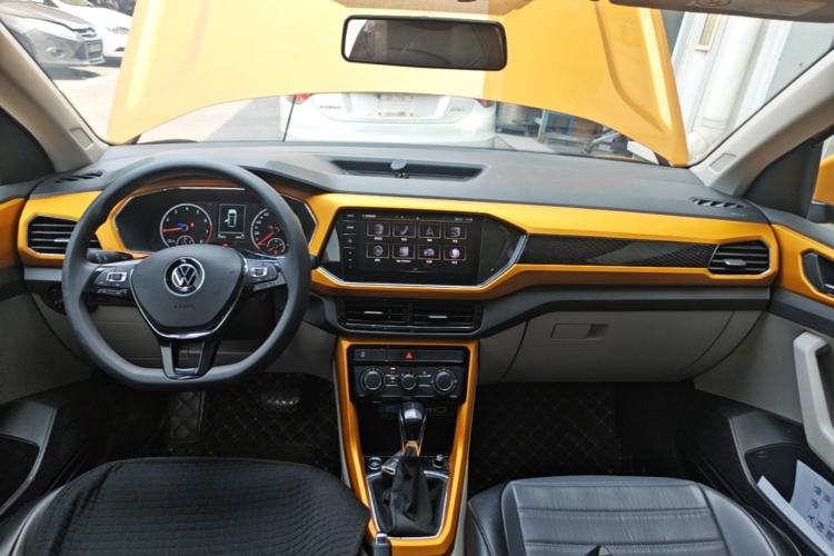 Used Volkswagen T-Cross 2021 280TSI DSG Comfort Edition Center Console