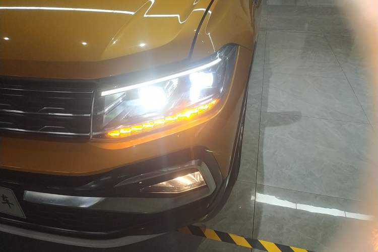 Used Volkswagen T-Cross 2021 280TSI DSG Luxury Edition Left Front Headlight