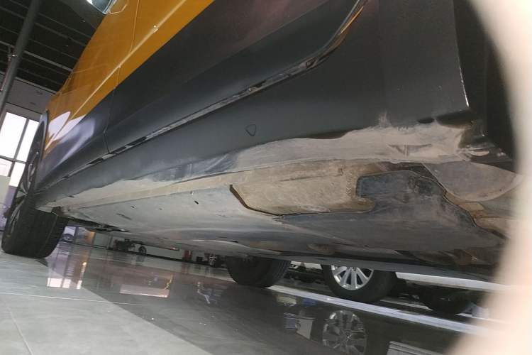 Used Volkswagen T-Cross 2021 280TSI DSG Luxury Edition Left Side Sill