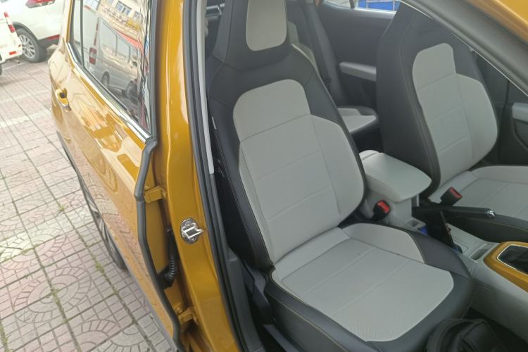 Used Volkswagen T-Cross 2021 280TSI DSG Luxury Edition Right Front Seat