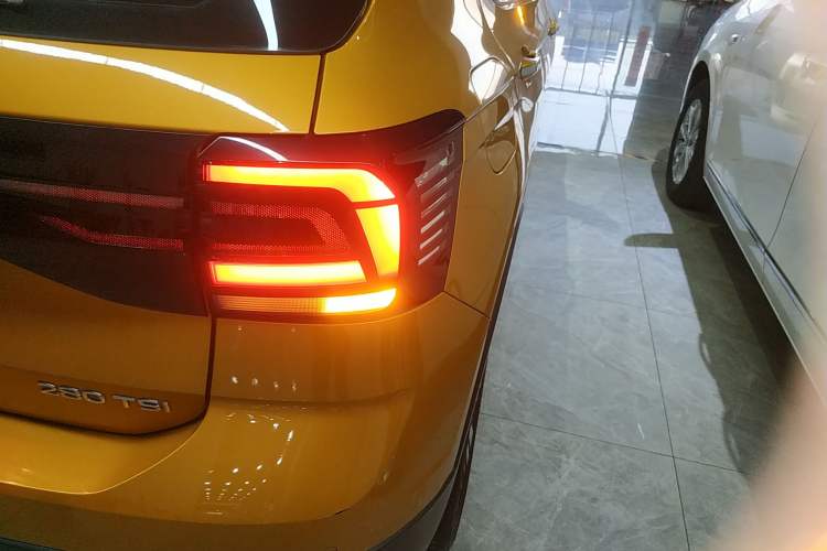 Used Volkswagen T-Cross 2021 280TSI DSG Luxury Edition Right Rear Taillight