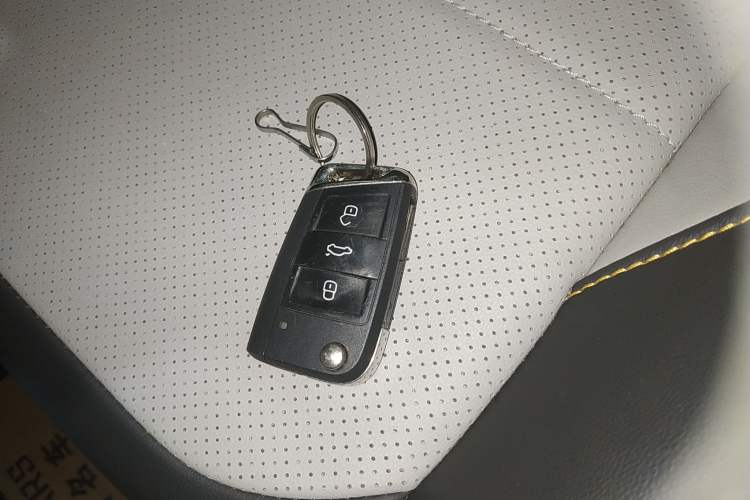 Used Volkswagen T-Cross 2021 280TSI DSG Luxury Edition Vehicle Key