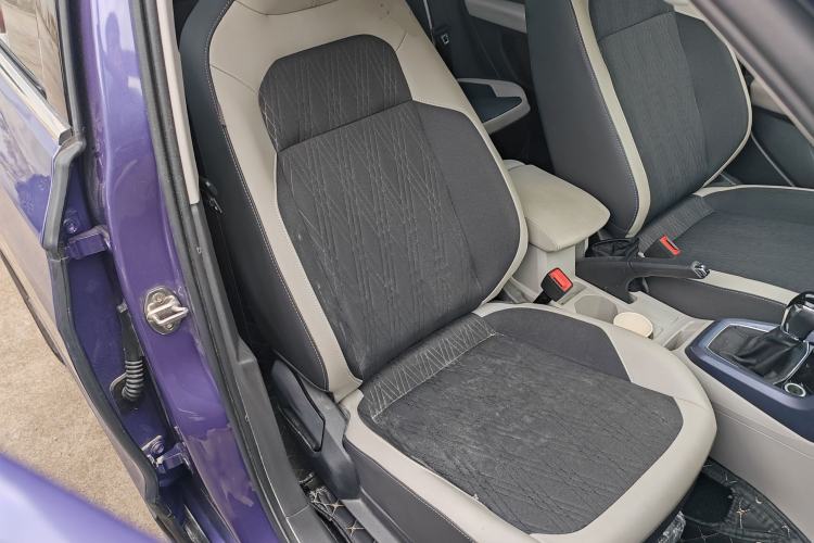 Used Volkswagen T-Cross 2022 1.5L Automatic Comfort Edition Right Front Seat