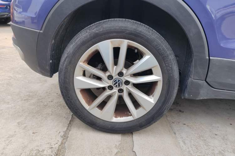 Used Volkswagen T-Cross 2022 1.5L Automatic Comfort Edition Right Rear Wheel Hub