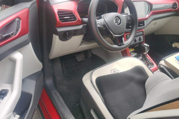 Used Volkswagen T-Cross 2022 280TSI DSG Comfort Edition Driver Seat