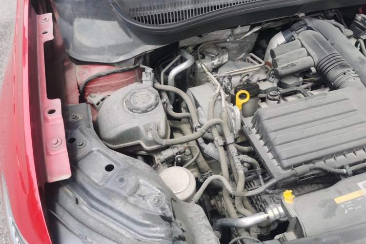 Used Volkswagen T-Cross 2022 280TSI DSG Comfort Edition Engine Bay Right
