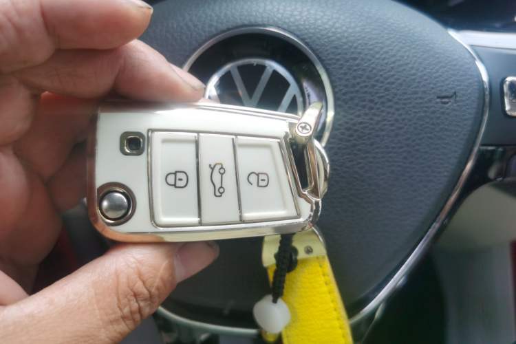 Used Volkswagen T-Cross 2022 280TSI DSG Comfort Edition Vehicle Key