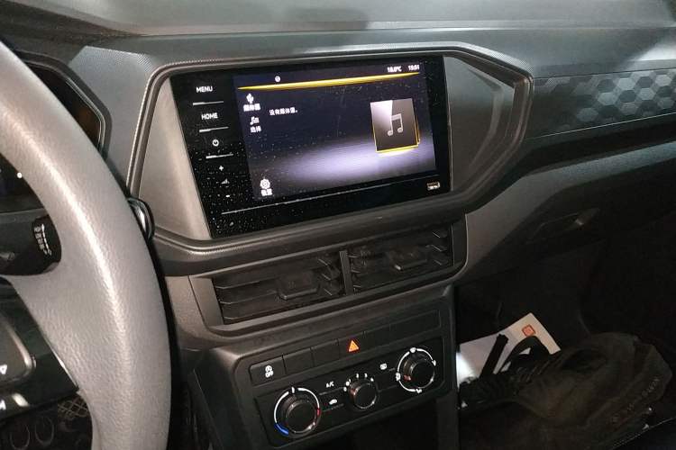 Used Volkswagen T-Cross 2022 1.5L Automatic Fashion Edition Audio And AC Panel