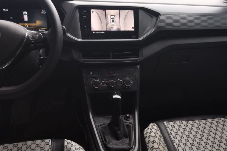 Used Volkswagen T-Cross 2022 1.5L Automatic Fashion Edition Audio And AC Panel