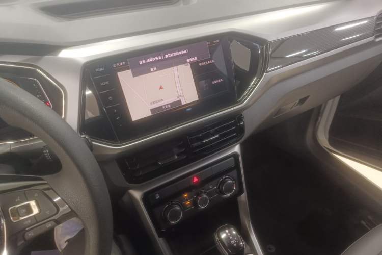 Used Volkswagen T-Cross 2022 280TSI DSG Comfort Edition Audio And AC Panel