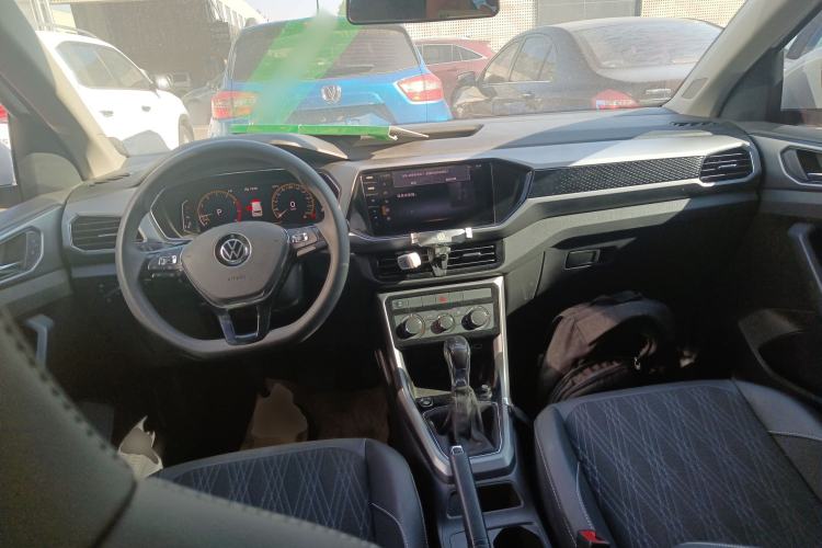 Used Volkswagen T-Cross 2022 280TSI DSG Comfort Edition Center Console