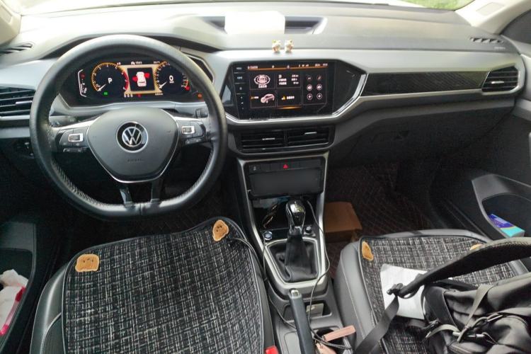 Used Volkswagen T-Cross 2022 280TSI DSG Comfort Edition Center Console