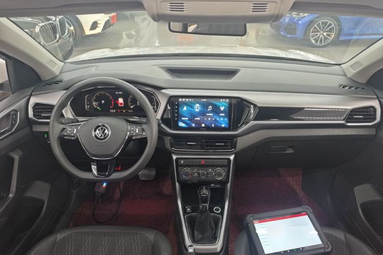 Used Volkswagen T-Cross 2022 280TSI DSG Comfort Edition Center Console
