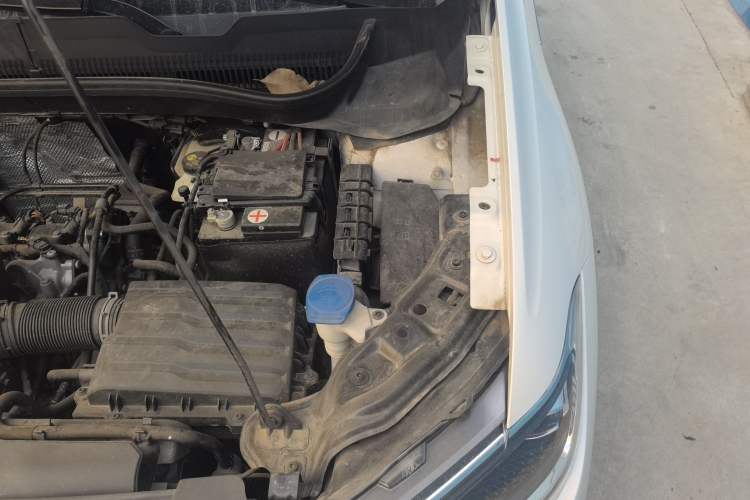 Used Volkswagen T-Cross 2022 1.5L Automatic Comfort Edition Engine Bay Left