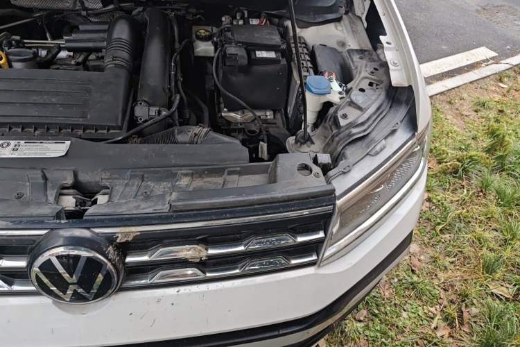 Used Volkswagen T-Cross 2022 280TSI DSG Comfort Edition Engine Bay Left