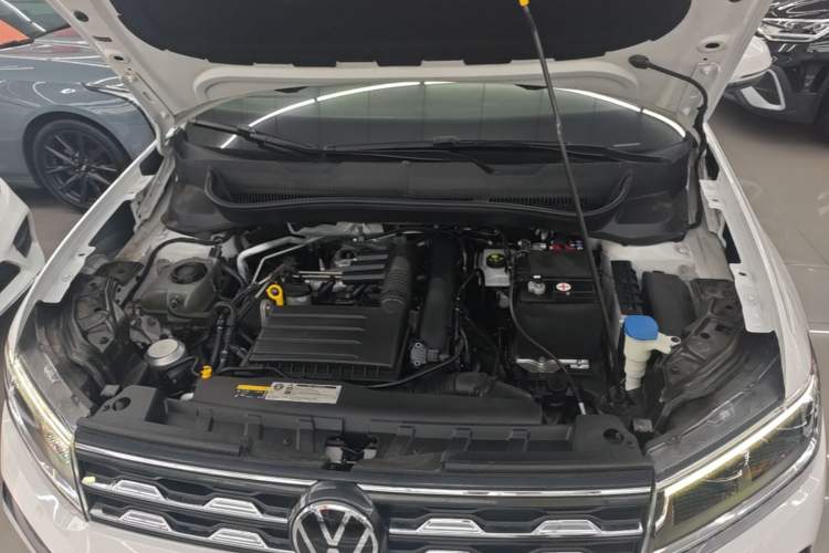 Used Volkswagen T-Cross 2022 280TSI DSG Comfort Edition Engine Bay