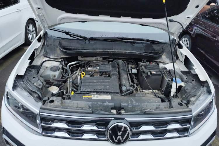 Used Volkswagen T-Cross 2022 280TSI DSG Comfort Edition Engine Bay