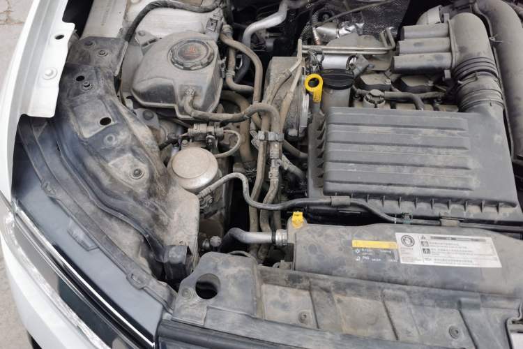 Used Volkswagen T-Cross 2022 280TSI DSG Comfort Edition Engine Bay Right
