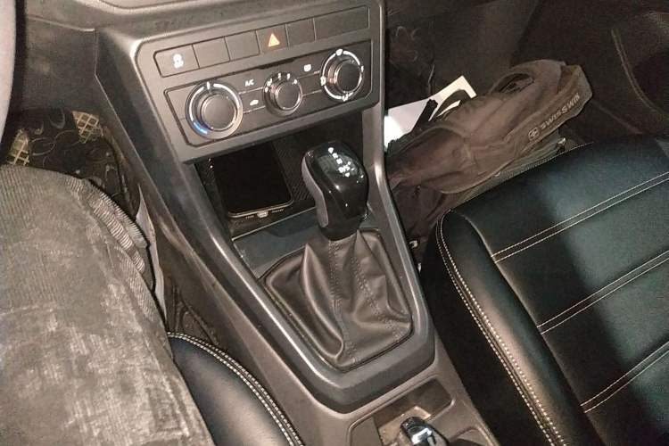 Used Volkswagen T-Cross 2022 1.5L Automatic Fashion Edition Gear Lever