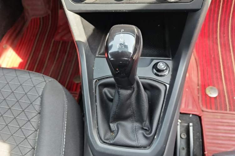 Used Volkswagen T-Cross 2022 1.5L Automatic Fashion Edition Gear Lever