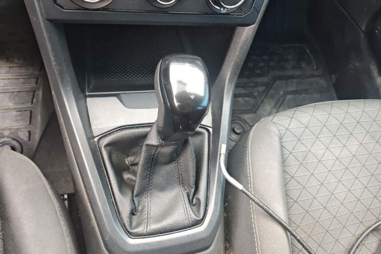 Used Volkswagen T-Cross 2022 1.5L Automatic Fashion Edition Gear Lever