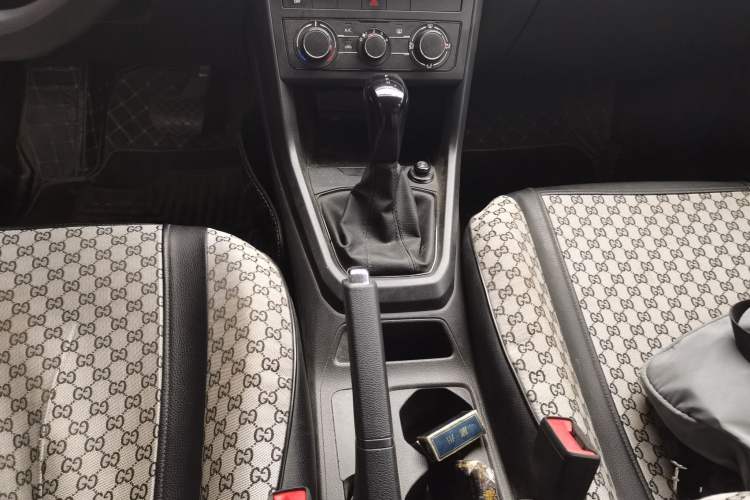 Used Volkswagen T-Cross 2022 1.5L Automatic Fashion Edition Gear Lever