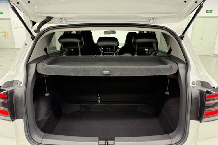 Used Volkswagen T-Cross 2022 280TSI DSG Comfort Edition Interior 10