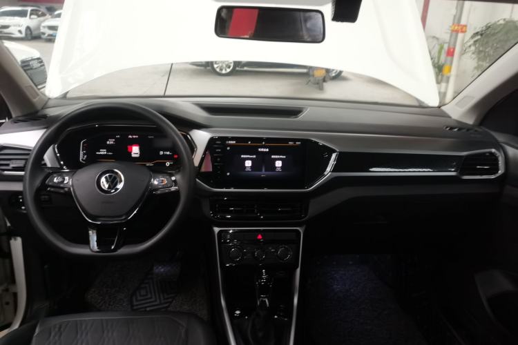 Used Volkswagen T-Cross 2022 280TSI DSG Comfort Edition Interior 2