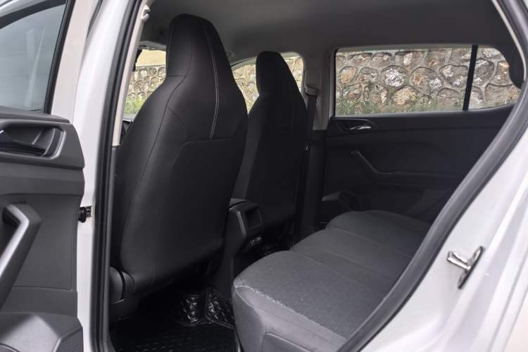 Used Volkswagen T-Cross 2022 1.5L Automatic Fashion Edition Interior 3