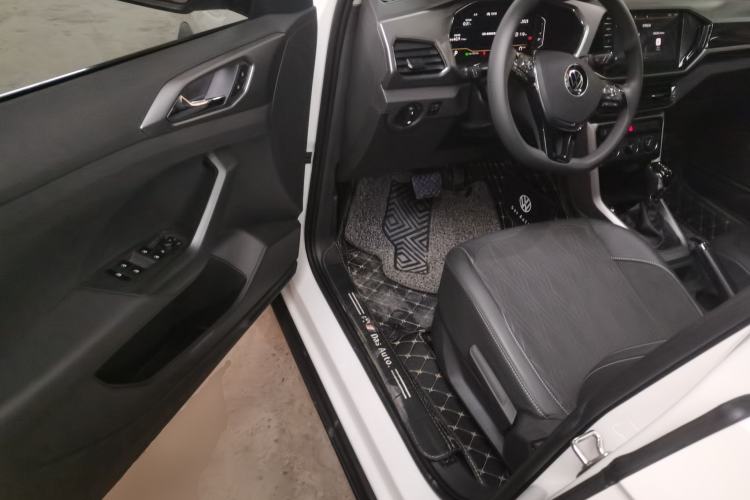 Used Volkswagen T-Cross 2022 280TSI DSG Comfort Edition Interior 3