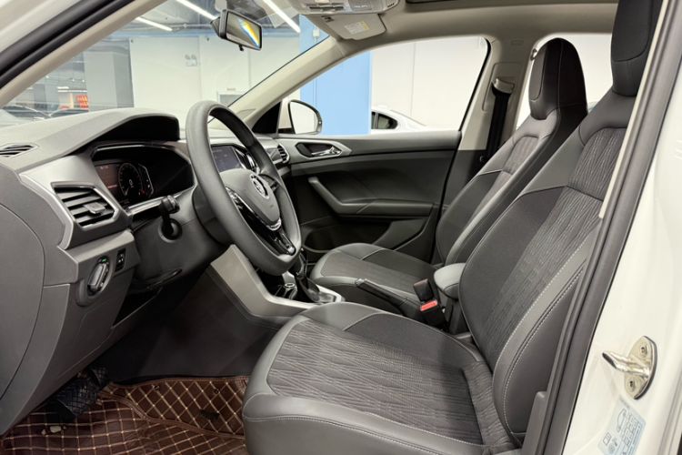 Used Volkswagen T-Cross 2022 280TSI DSG Comfort Edition Interior 5