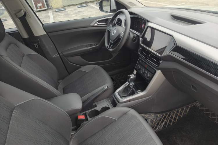 Used Volkswagen T-Cross 2022 280TSI DSG Comfort Edition Interior 5