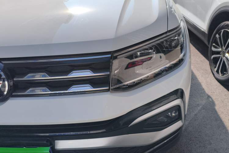 Used Volkswagen T-Cross 2022 1.5L Automatic Comfort Edition Left Front Headlight