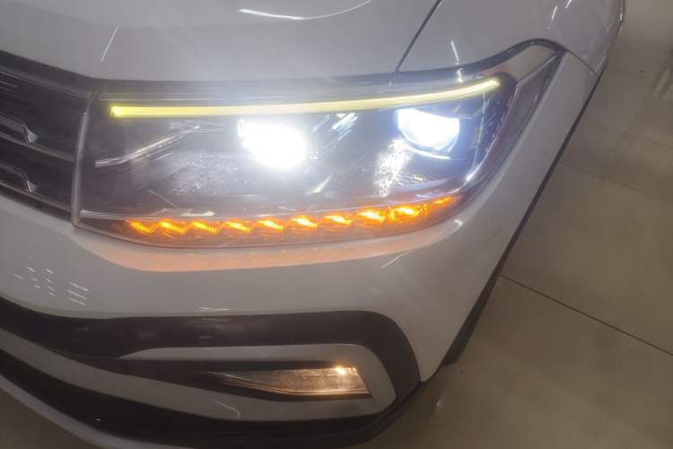 Used Volkswagen T-Cross 2022 280TSI DSG Comfort Edition Left Front Headlight