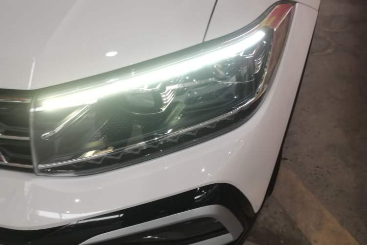 Used Volkswagen T-Cross 2022 280TSI DSG Comfort Edition Left Front Headlight