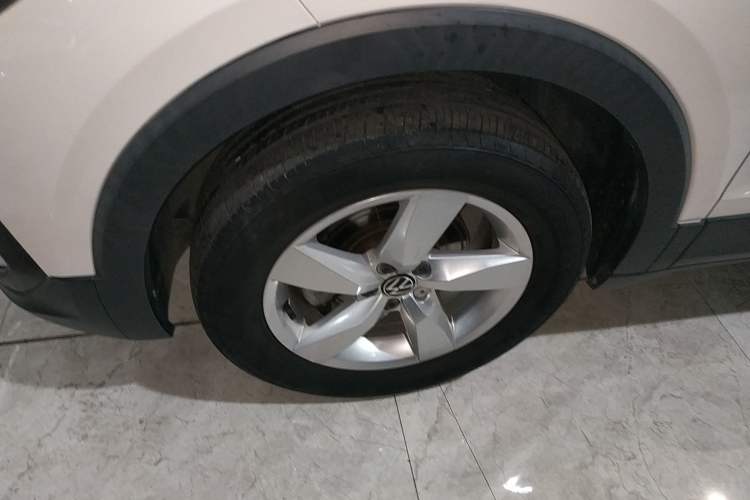 Used Volkswagen T-Cross 2022 1.5L Automatic Fashion Edition Left Front Wheel Hub