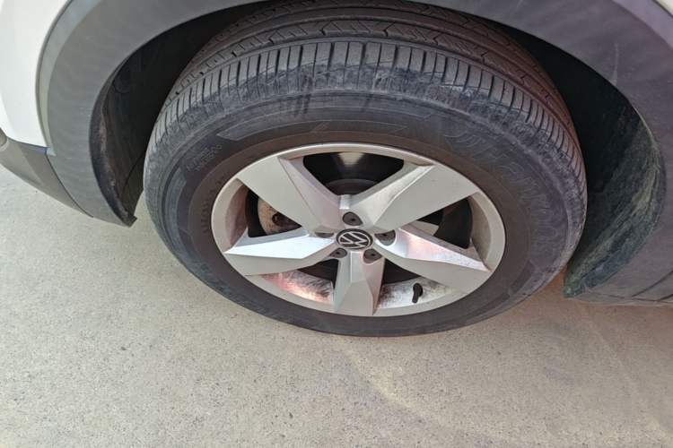 Used Volkswagen T-Cross 2022 1.5L Automatic Fashion Edition Left Front Wheel Hub