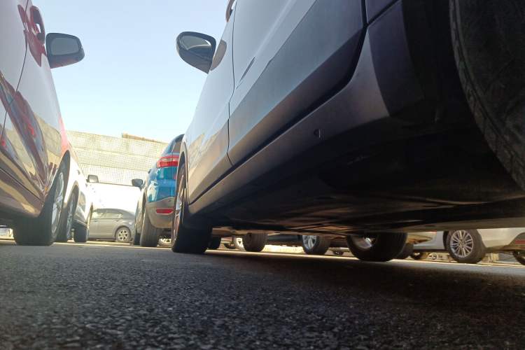 Used Volkswagen T-Cross 2022 280TSI DSG Comfort Edition Left Side Sill