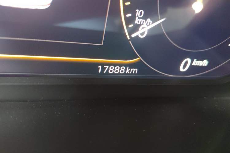 Used Volkswagen T-Cross 2022 280TSI DSG Comfort Edition Odometer Close Up