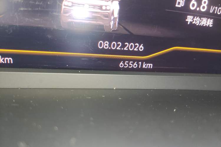 Used Volkswagen T-Cross 2022 280TSI DSG Comfort Edition Odometer Close Up